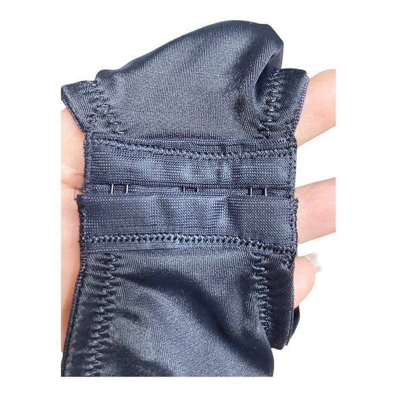 NWT Bali DF1009 38D Comfort Body Shaper With Built-in Minimizer Size Black - Picture 6 of 6